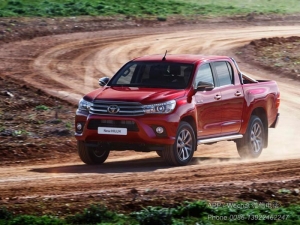 2015,2016,2017,Toyota Hilux Revo