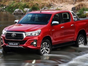 2018,2019,2020,Toyota Hilux Revo Rocco