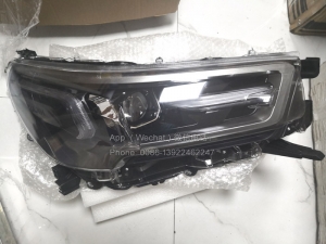 81110-0KJ40,Toyota Hilux Head Lamp RH,811100KJ40