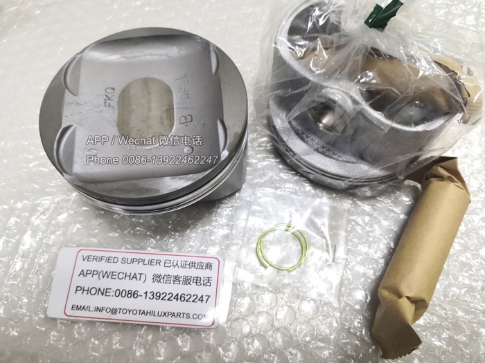 13101-0C070,Toyota Hilux 2TR Piston,13101-0C090