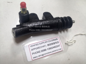 31470-0K100,Toyota Hilux Revo Slave Cylinder,314700K100